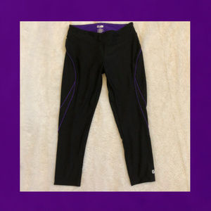 GoFit Yoga/Workout Pants Black w/Purple Trim Sz M
